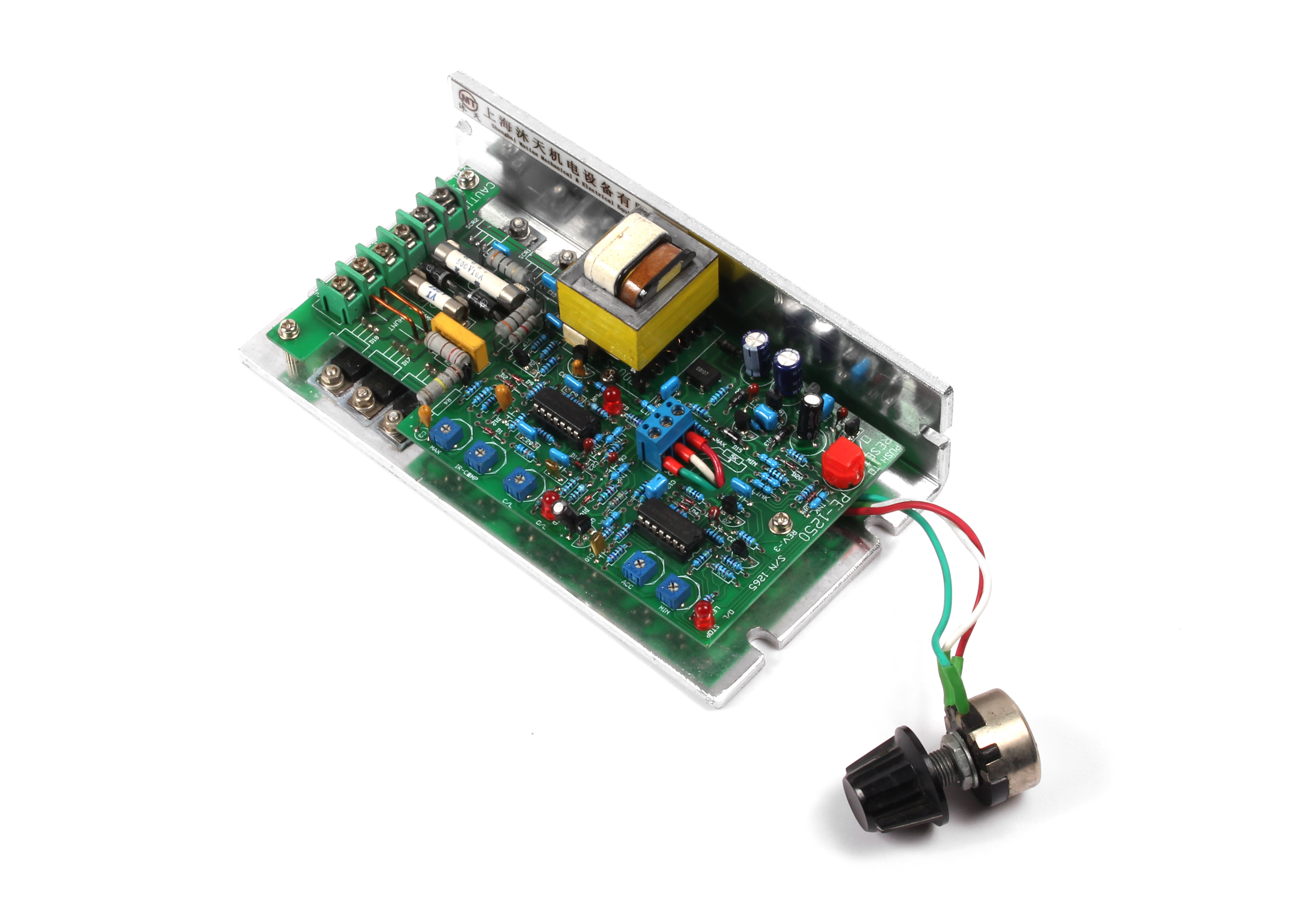 ZKS-1.1KW~7.5KW-DC0-180V隔離型機芯