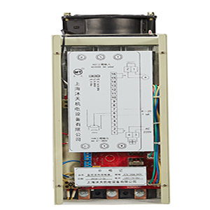 GM01-C系列三相電力調(diào)整器/三相溫控驅(qū)動(dòng)器