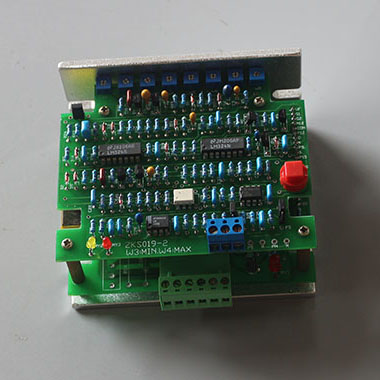 ZKS-0.3KW隔離機芯式直流電機驅動